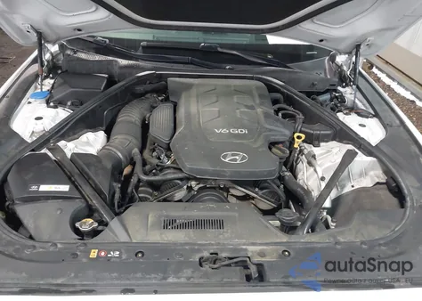 2015 Hyundai Genesis 3.8 from USA, damaged, VIN KMHGN4JE0FU073206